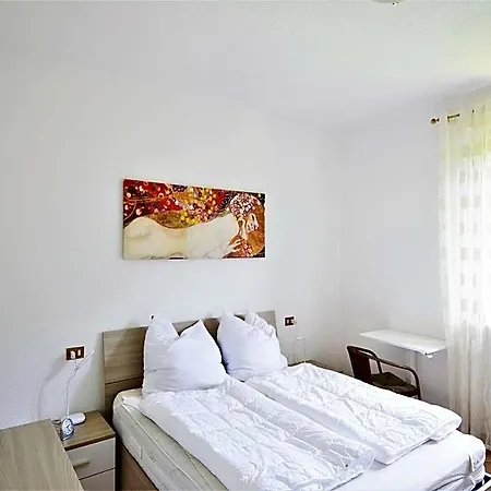 Hotel Near With Mountain Views
