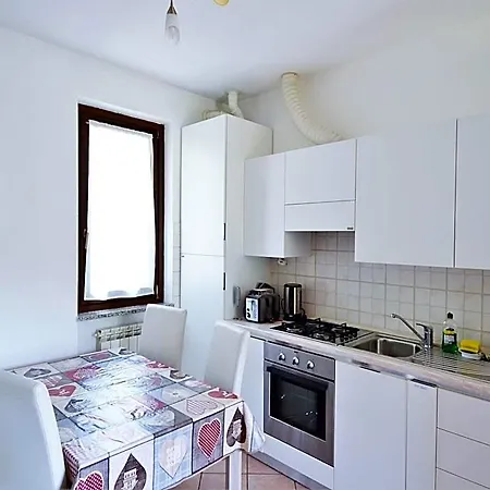 Hotel Near With Mountain Views 2*